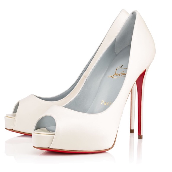 Christian Louboutin Very Prive Black Satin Pumps - Picture 13 of 15